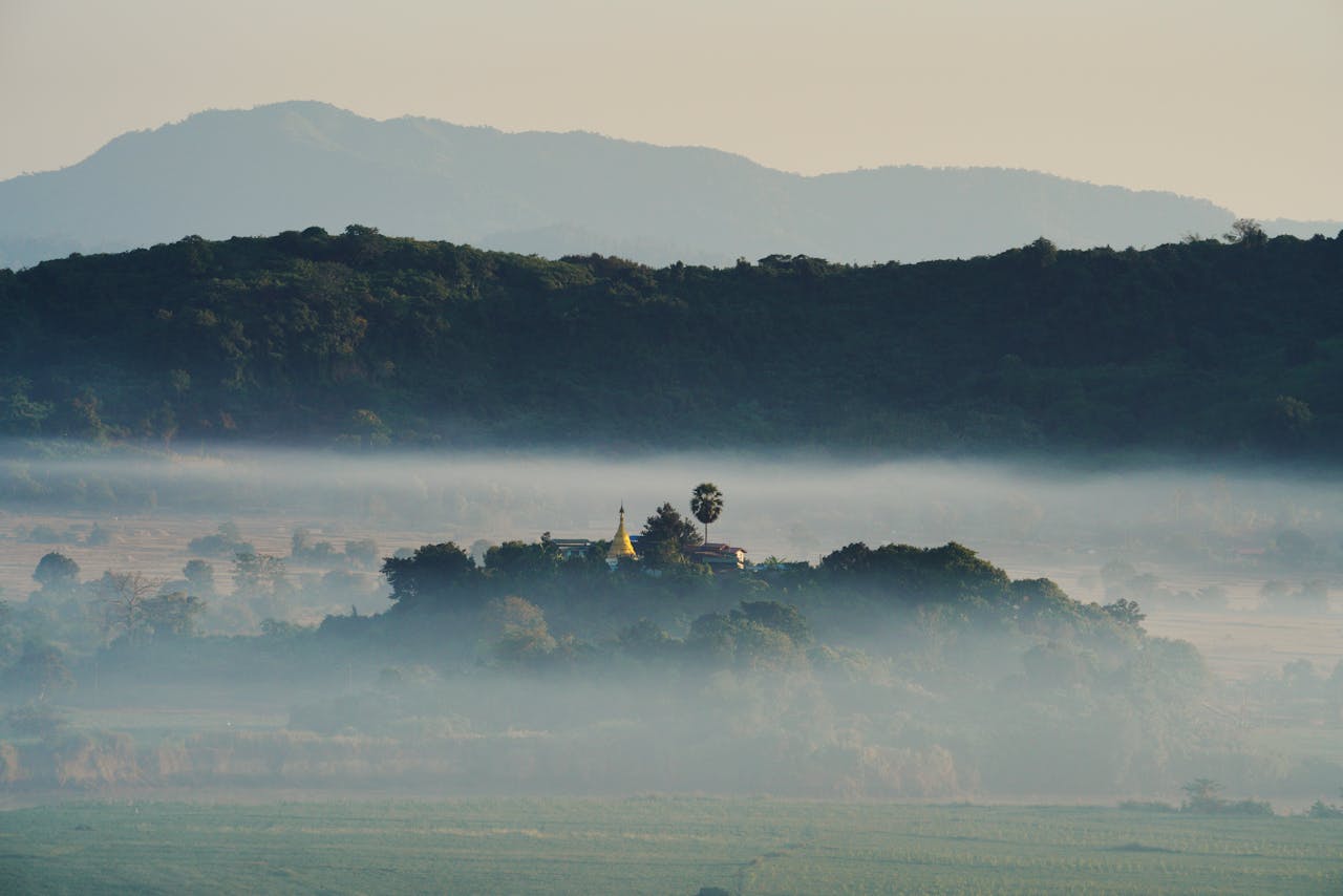 Weather in Kyaing Tong: Best Time to Visit, Climate & Travel Tips travel magazine - Myanmar
