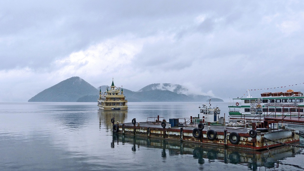 Lake Toya, Japan: A Complete Travel Guide to Hokkaido’s Volcanic Lake Escape travel magazine - Lake Toya